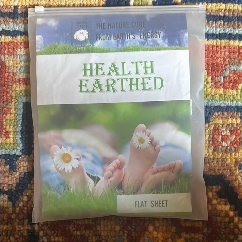 Grounding Flat Sheet - White